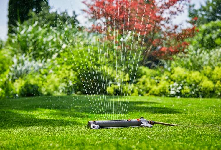 GARDENA 18712-20 AquaZoom M oscilující sprinkler 9 - 250 m²-1