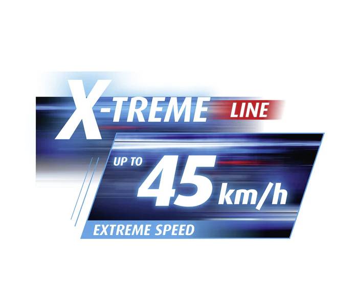 "X-Treme Line: Extrémní rychlost, až 45 km/h" text s dynamickým modrým a červeným rozmazaným pozadím, naznačující rychlý pohyb.