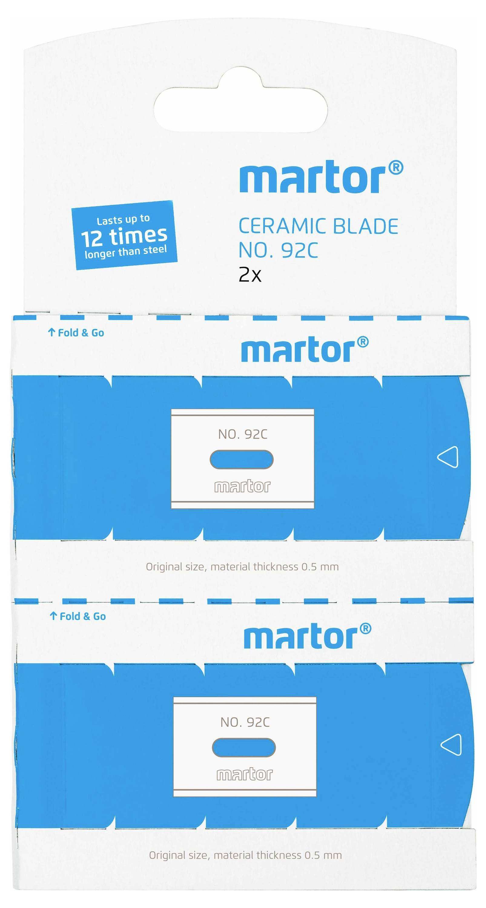 Dvě zabalené keramické čepele 'martor No. 92C'. Popis: 'Vydrží až 12krát déle než ocel. Originální velikost, tloušťka materiálu 0,5 mm.'