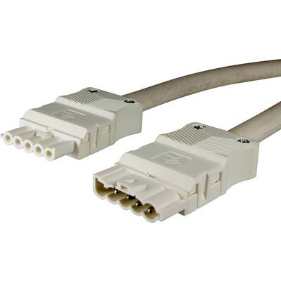Bílé elektrické zástrčky s pěti kolíky na kabelech ležících vedle sebe na bílém pozadí. Jsou určeny pro elektrické připojení.
