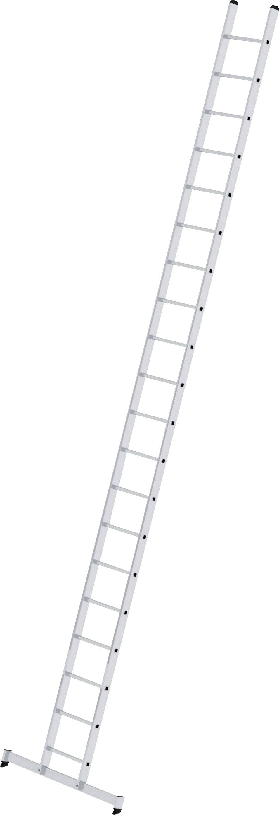 Dlouhý hliníkový žebřík nakloněný pod úhlem, opřený o neviditelný bod, na bílém pozadí.