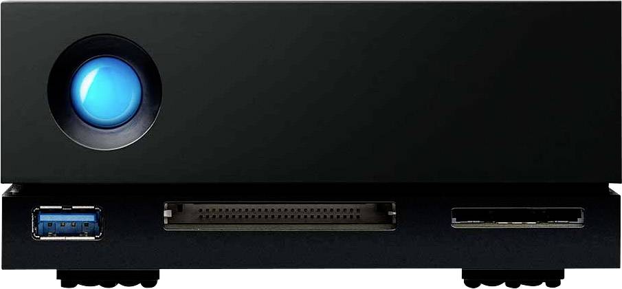 Externí pevný disk s modře svítícím tlačítkem vlevo, USB portem vpravo a několika rozhraními vpředu.