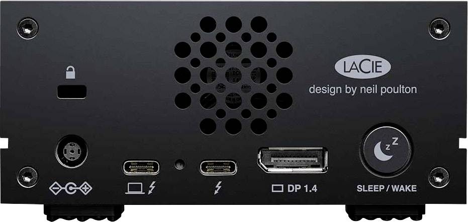 Zadní strana externího disku LaCie, navrženého Neilem Poultonem, s konektory: USB-C, DisplayPort 1.4, napájení a tlačítkem spánku/probuzení.