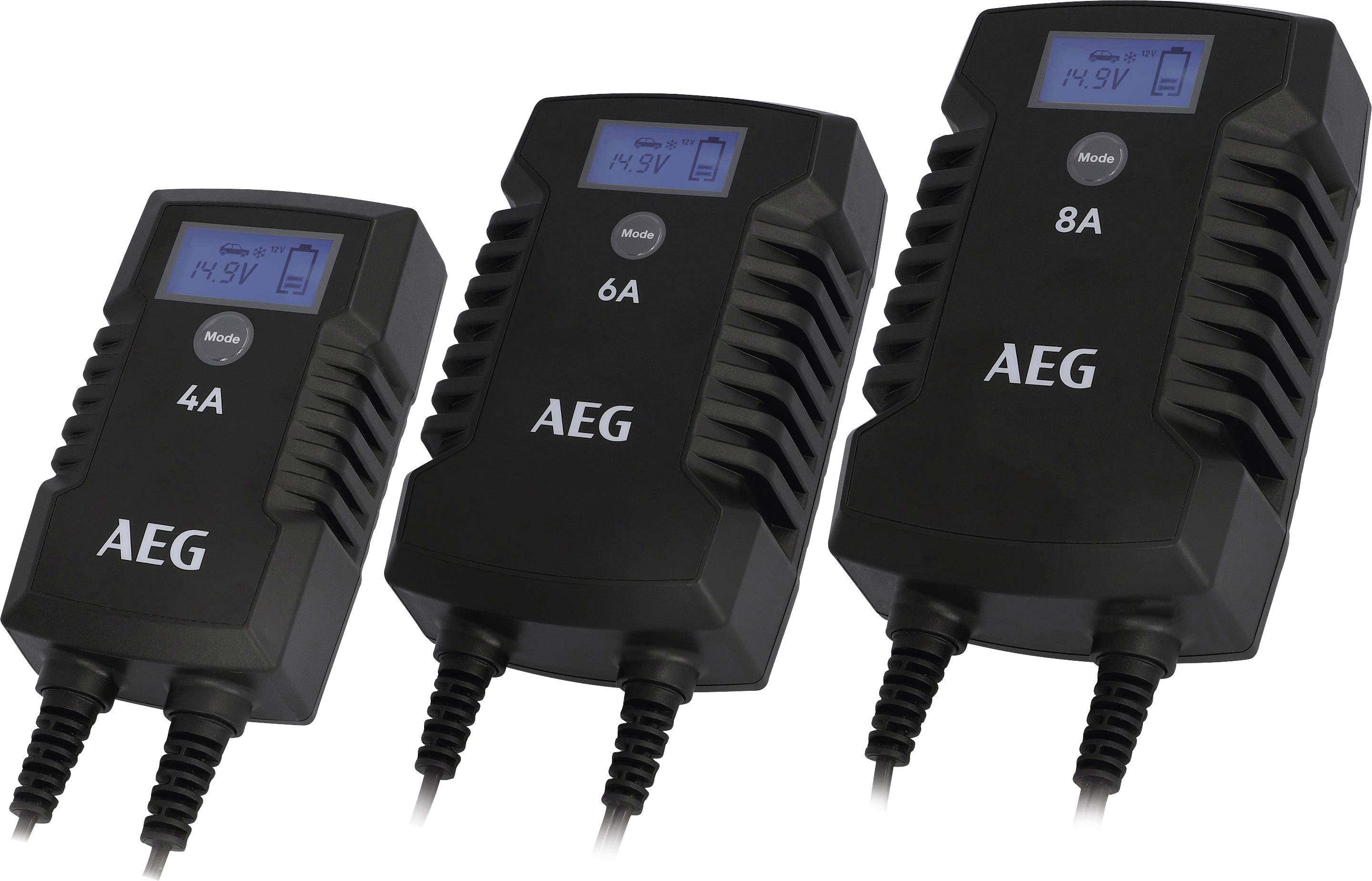 Tři černé nabíječky baterií AEG vedle sebe s LCD displeji. Zleva doprava: 4A, 6A, 8A. Displeje zobrazují 'Mode' a '14.9V'.