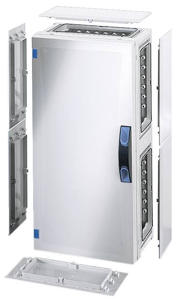 Elektrický rozvaděč s otevřenými dvířky, zobrazující vnitřní přihrádky a montážní příslušenství. Navržen pro elektrické instalace.