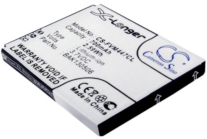 Obdélníkový lithium-iontový akumulátor s nápisem 'Model No: CS-FWM447CL, Kapacita: 1050mAh, 3.9Wh, 3.7V'. Vyrobeno v Číně.