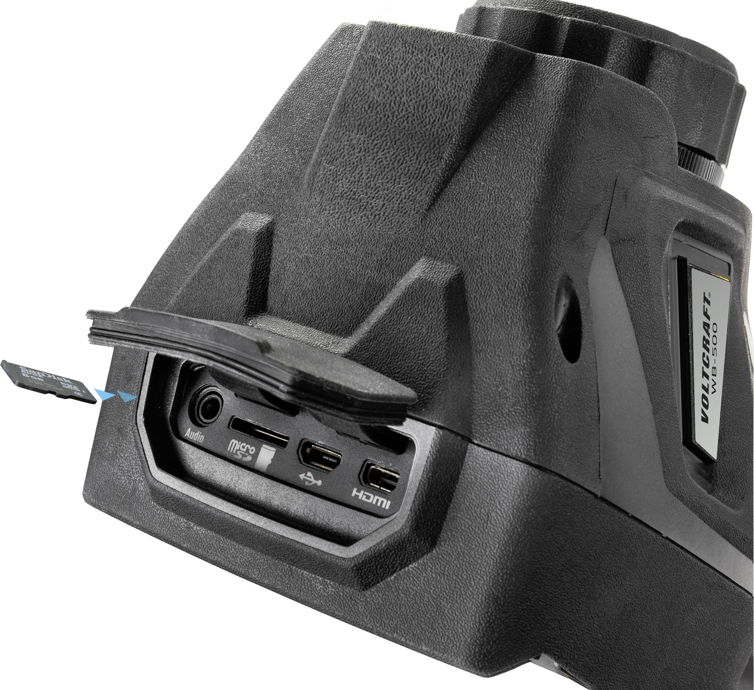 Černé zařízení s otevřeným krytem zobrazuje USB, Micro a HDMI porty, vedle něhož vyčnívá karta MicroSD.