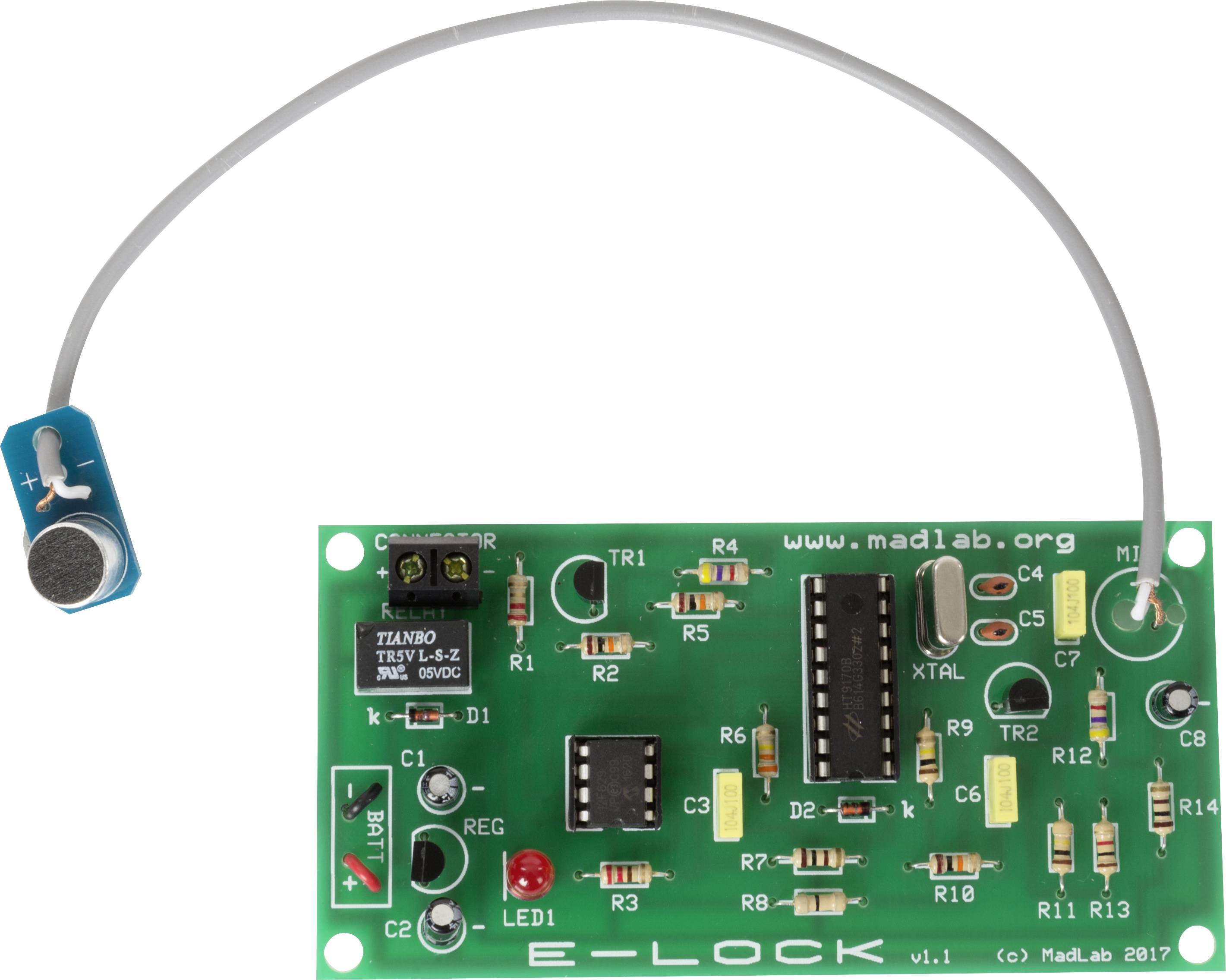 Elektronická deska plošných spojů pro ovládání mikrofonem a dalšími komponenty. Nápis: 'E-LOCK v1.1'.