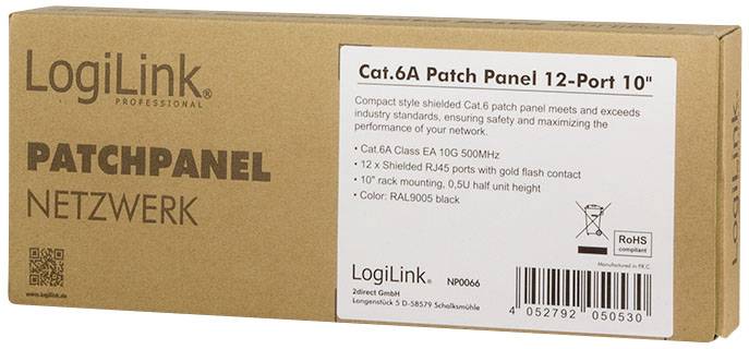 Kartonová krabice s patchpanelem LogiLink s 12 porty Cat.6A. Štítky s technickými specifikacemi a certifikacemi.