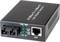 Černý ethernetový mediální konvertor s ethernetovým a optickým rozhraním. LED kontrolky signalizují stav. Model: 10/100Base-TX.