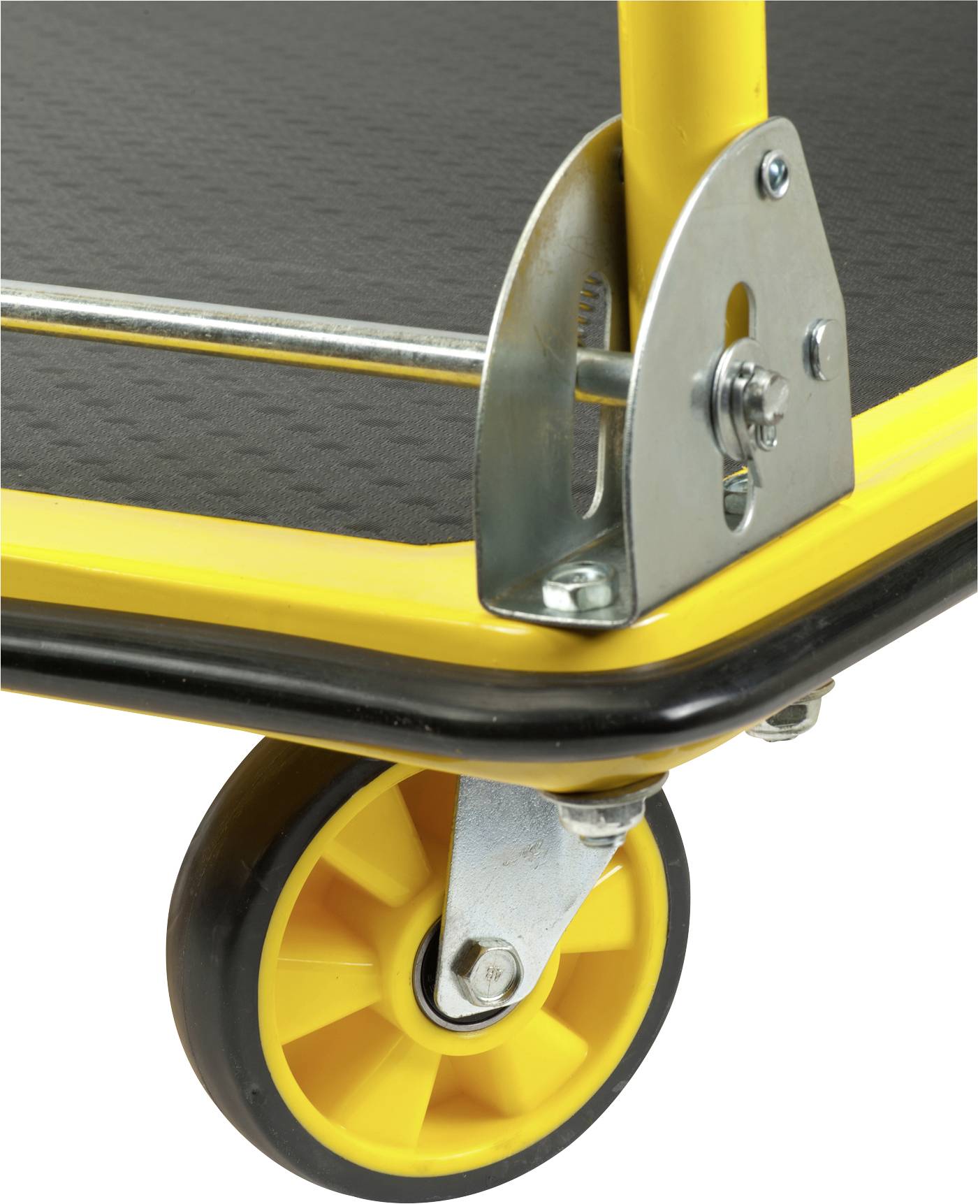 Žlutý skateboard s černou deskou a žlutým kovovým ráfkem, který vykazuje robustní upevnění a ovladatelnost.