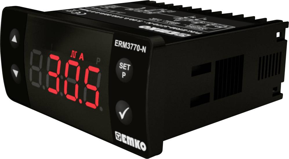Digitální regulátor EMKO ERM3770-N s červeným LED displejem zobrazuje hodnotu '30,5'. Tlačítka 'SET' a 'P' vpravo. Černé pouzdro.