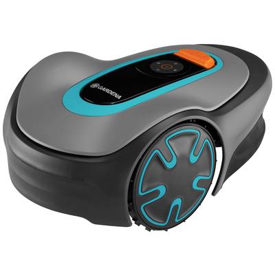 Šedý a černý robotický sekací stroj s modrými akcenty, oválného tvaru, s obdélníkovým oranžovým tlačítkem, firemní logo viditelné nahoře.