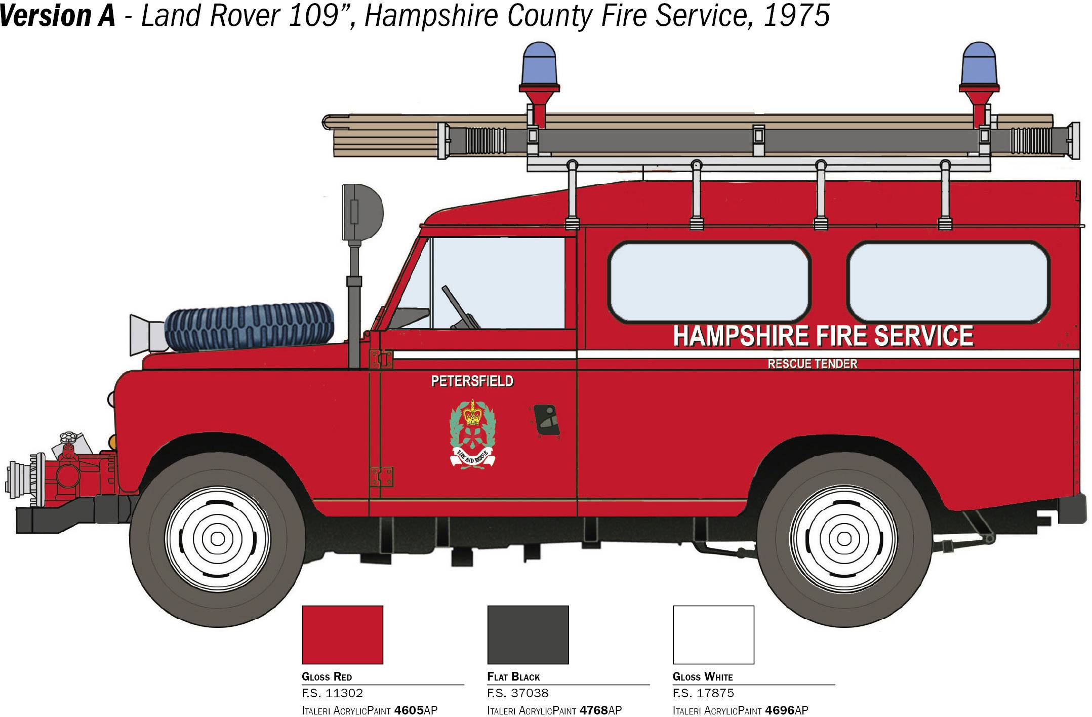 Červené hasičské vozidlo, Land Rover 109, Hampshire County Fire Service z roku 1975, s nápisem 'HAMPSHIRE FIRE SERVICE'.