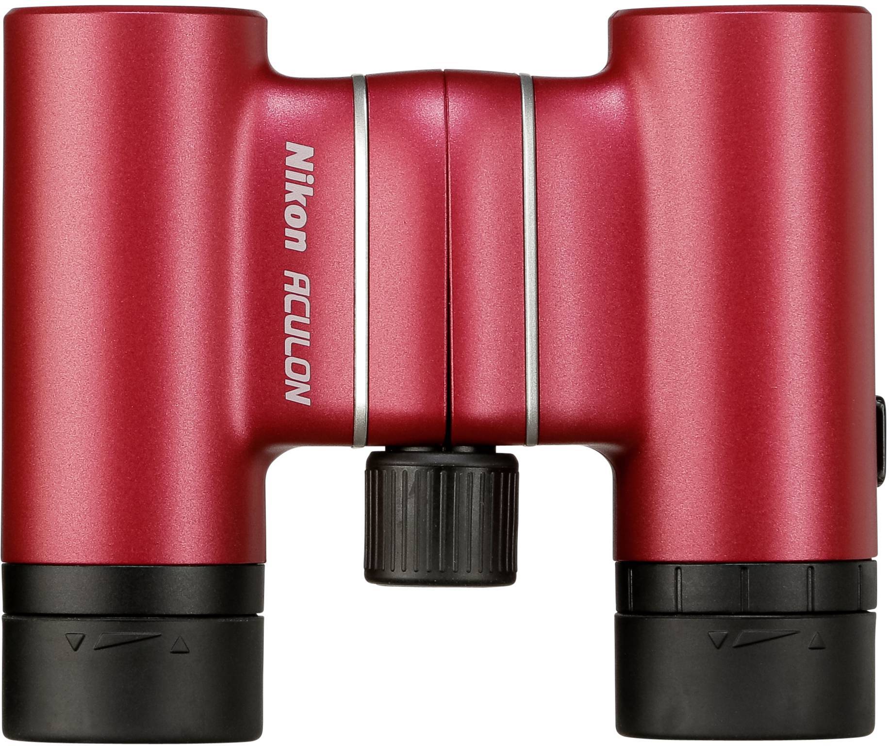 Červený dalekohled značky "Nikon Aculon" s černou zaostřovací jednotkou a okuláry, zobrazený na bílém pozadí.