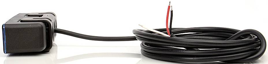 Černý kabelový svazek se dvěma otevřenými konci vodičů a obdélníkovým adaptérem, který se používá pro elektronické připojení.