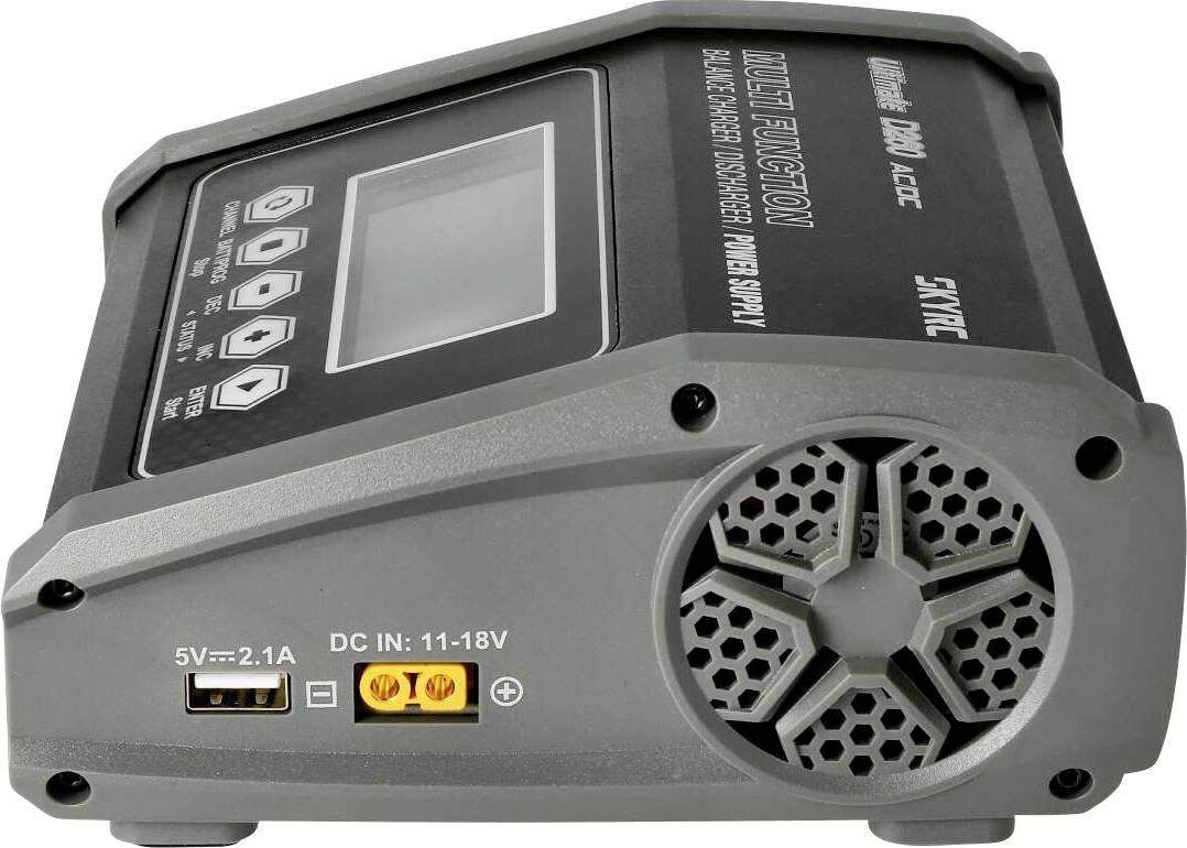 Nabíječka s digitálním displejem a mnoha vstupy pro správu energie. Podporuje různé rozsahy napětí.