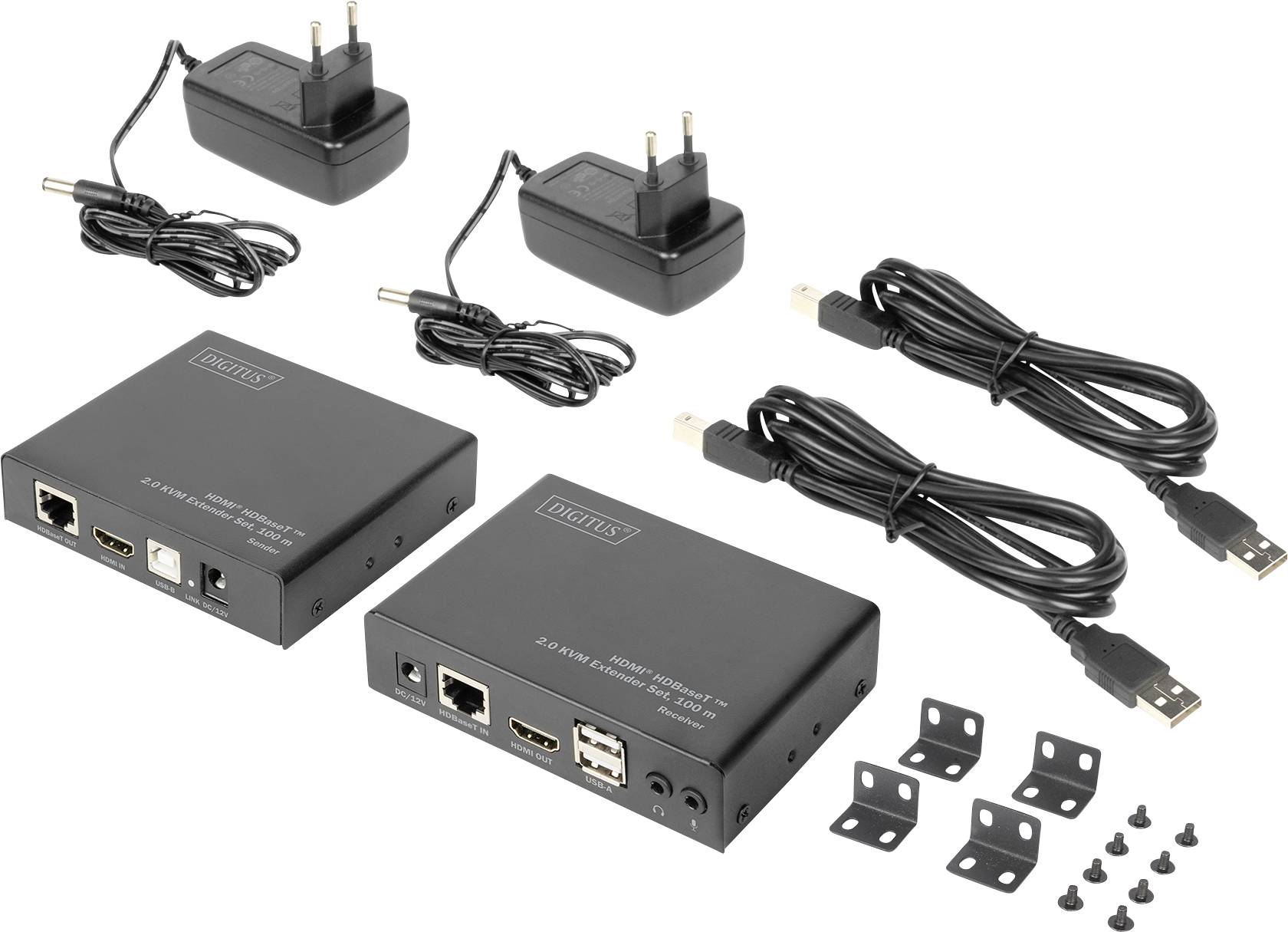 Dva digitální adaptéry, napájecí zdroje, USB kabely a montážní příslušenství na bílém pozadí. Adaptéry mají HDMI a ethernetové konektory.