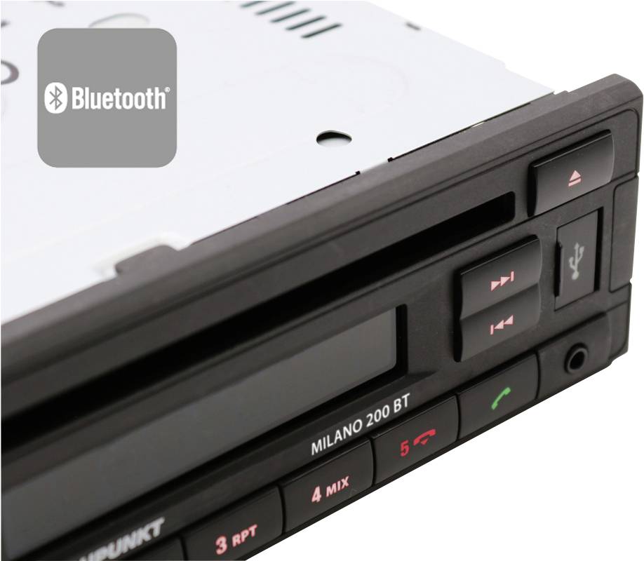 Autorádio s funkcí Bluetooth, USB portem a tlačítky pro přehrávání, zastavení, posun vpřed a vzad mezi hudebními skladbami.