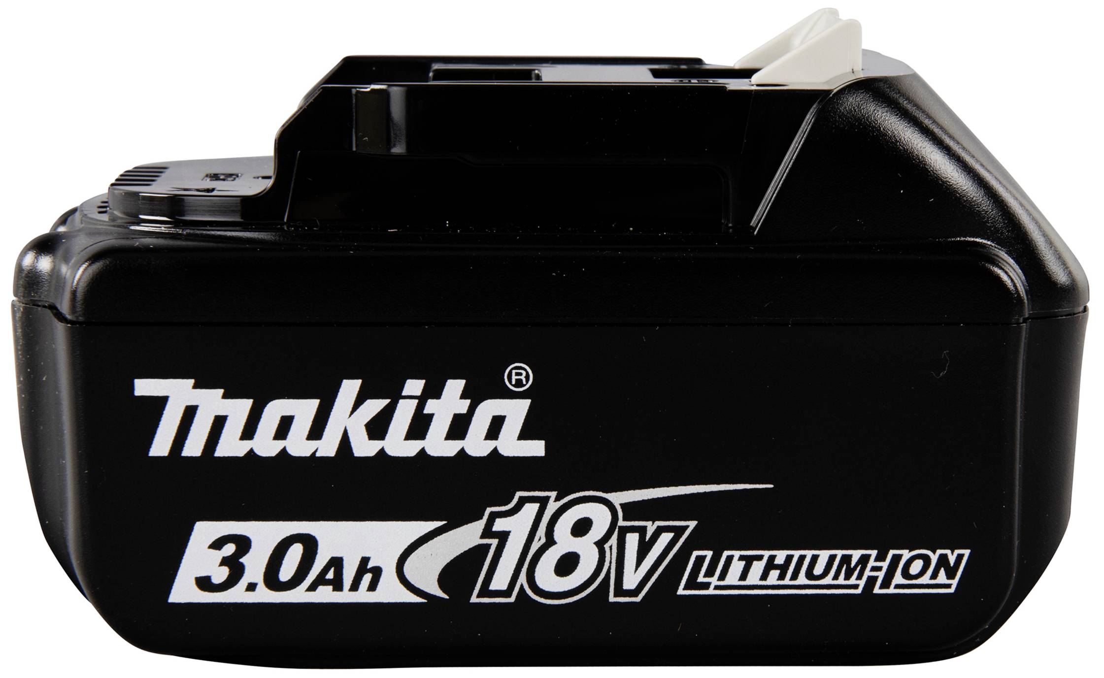 Černý 18V lithium-iontový akumulátor od Makity s kapacitou 3,0 Ah.