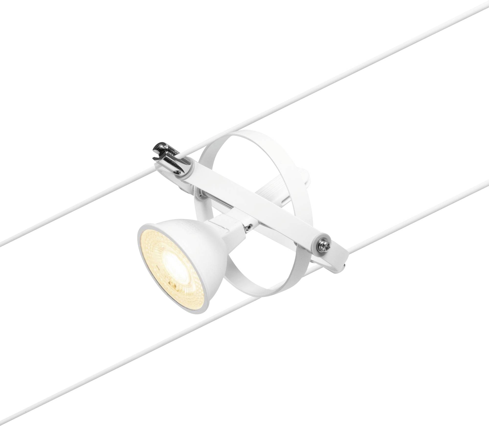 Bílé kabelové osvětlení s fokusovaným reflektorem svítícím dolů. Osvětlovací prvek v minimalistickém designu.
