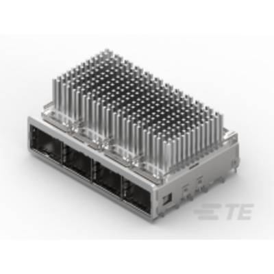 Stříbrný chladič na elektronické součástce, pravděpodobně síťovém zařízení nebo serverové komponentě.