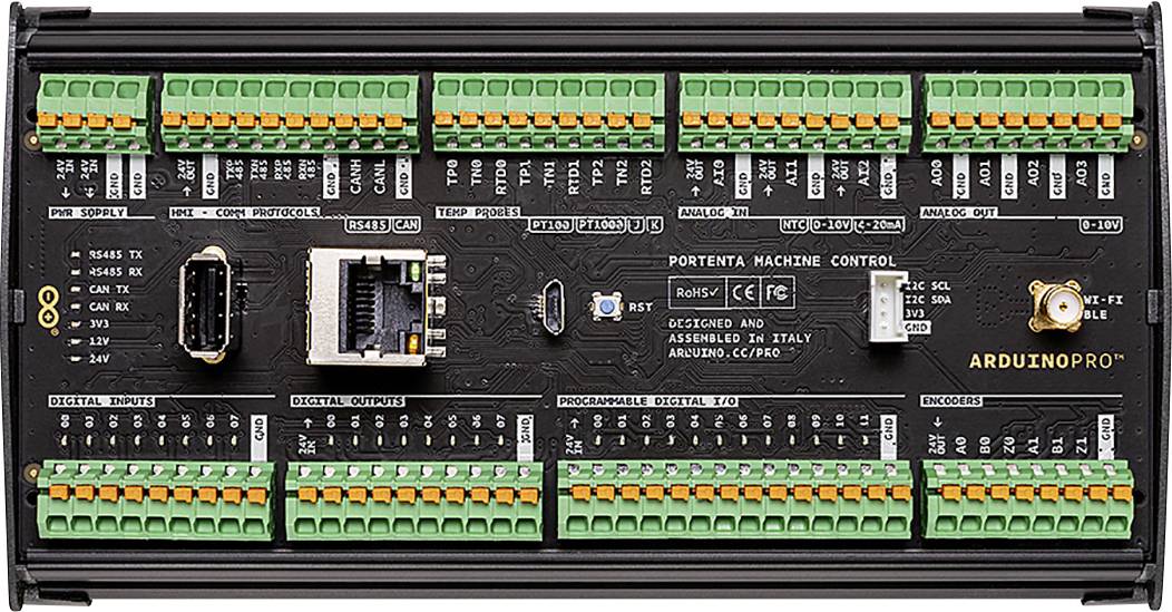 Řídicí deska s různými konektory a rozhraními. Popisky zobrazují digitální a analogové vstupy/výstupy. Viditelný název značky 'Arduino Pro'.