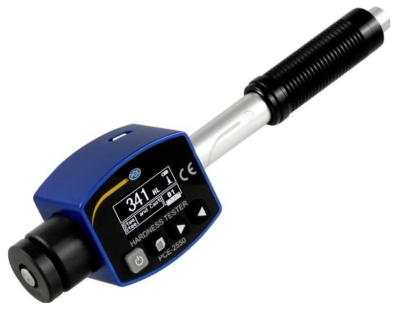Přenosný digitální tester tvrdosti s rukojetí, modrým displejem a měřicí sondou pro měření tvrdosti materiálu.