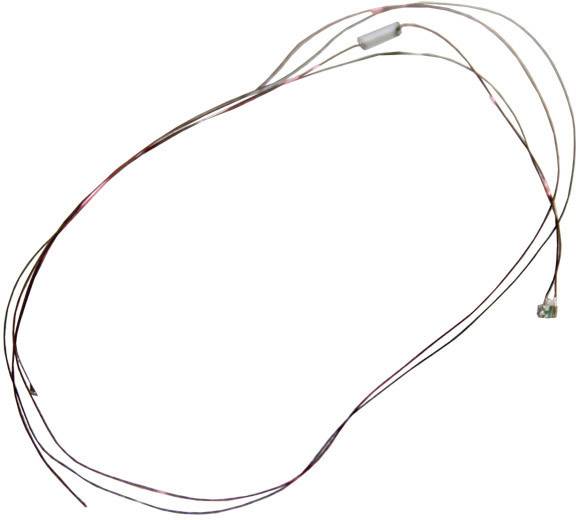 Dlouhý, tenký kabel s malým bílým konektorem uprostřed, který se používá pro elektrické připojení.