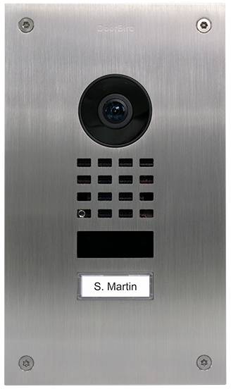 Nerezová audiovrátnice s kamerou a jmenovkou 'S. Martin'.