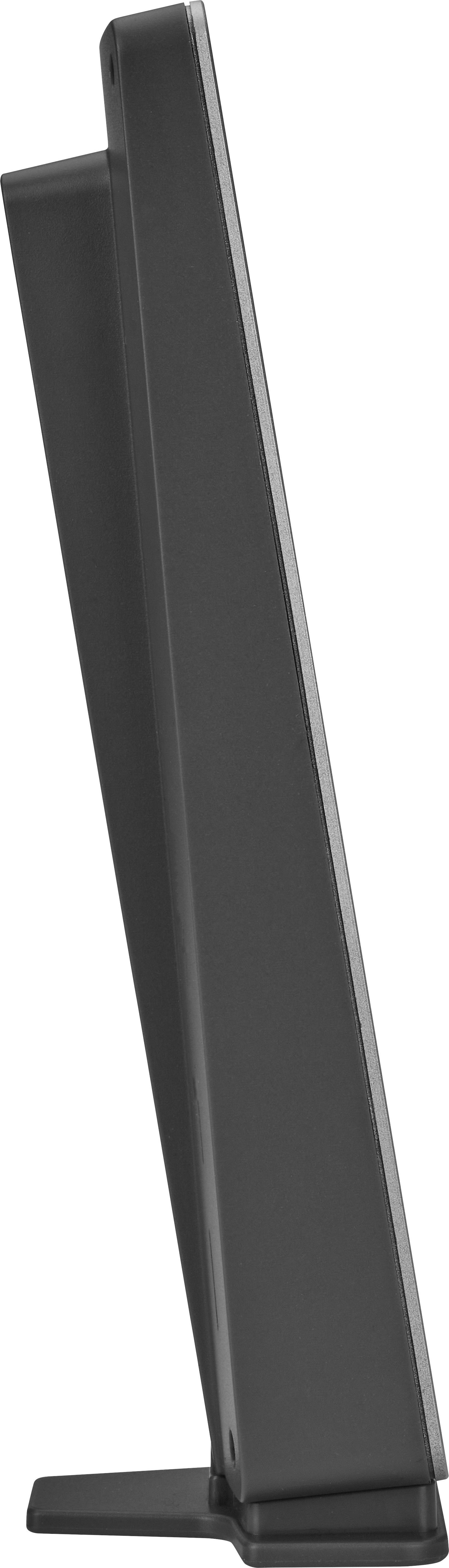 Moderní, štíhlý černý reproduktor z bočního pohledu, ukazující elegantní design a hloubku.