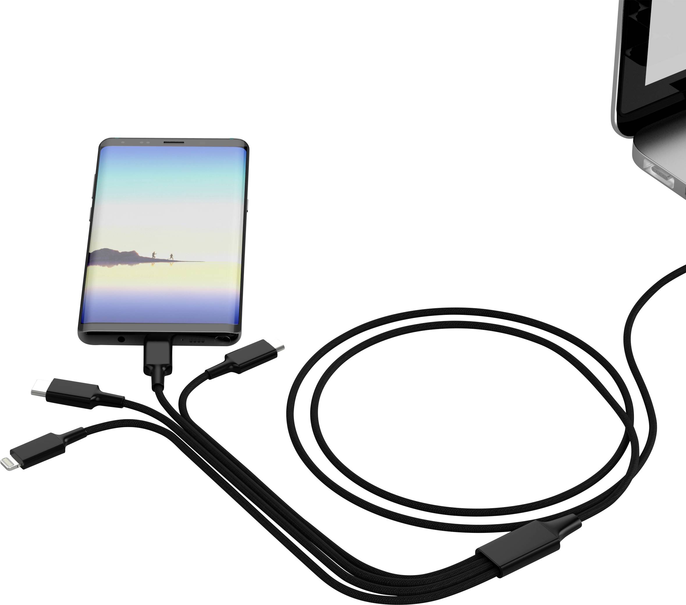Smartphone je připojeno kabelem s několika konektory k laptopu. Na displeji telefonu je zobrazen západ slunce.