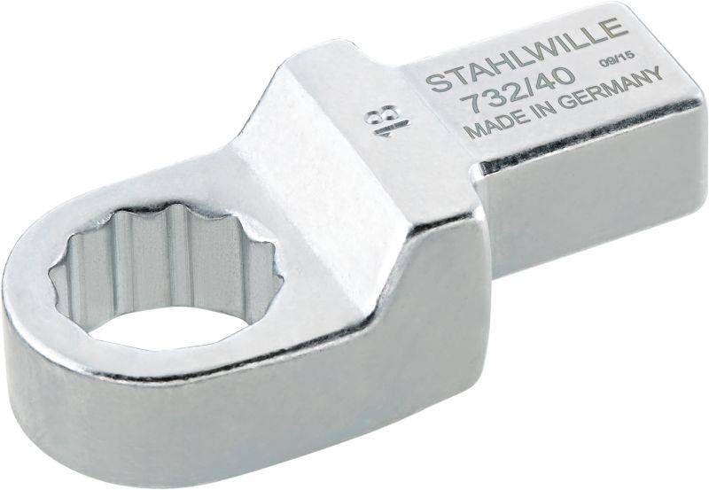 Stříbrný kroužkový klíč značky Stahlwille, model 732/40, s nápisem 'MADE IN GERMANY'.