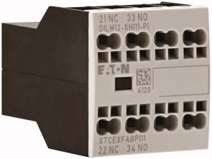 Elektrický spínací modul společnosti Eaton zobrazující připojení a štítky. Používaný v průmyslových řídicích systémech.