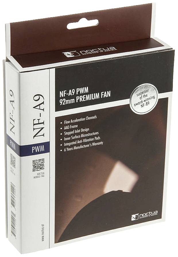 Balení prémiového 92mm ventilátoru Noctua NF-A9 PWM. Obsahuje specifikace včetně PWM řízení, aerodynamických vlastností a 6leté záruky.