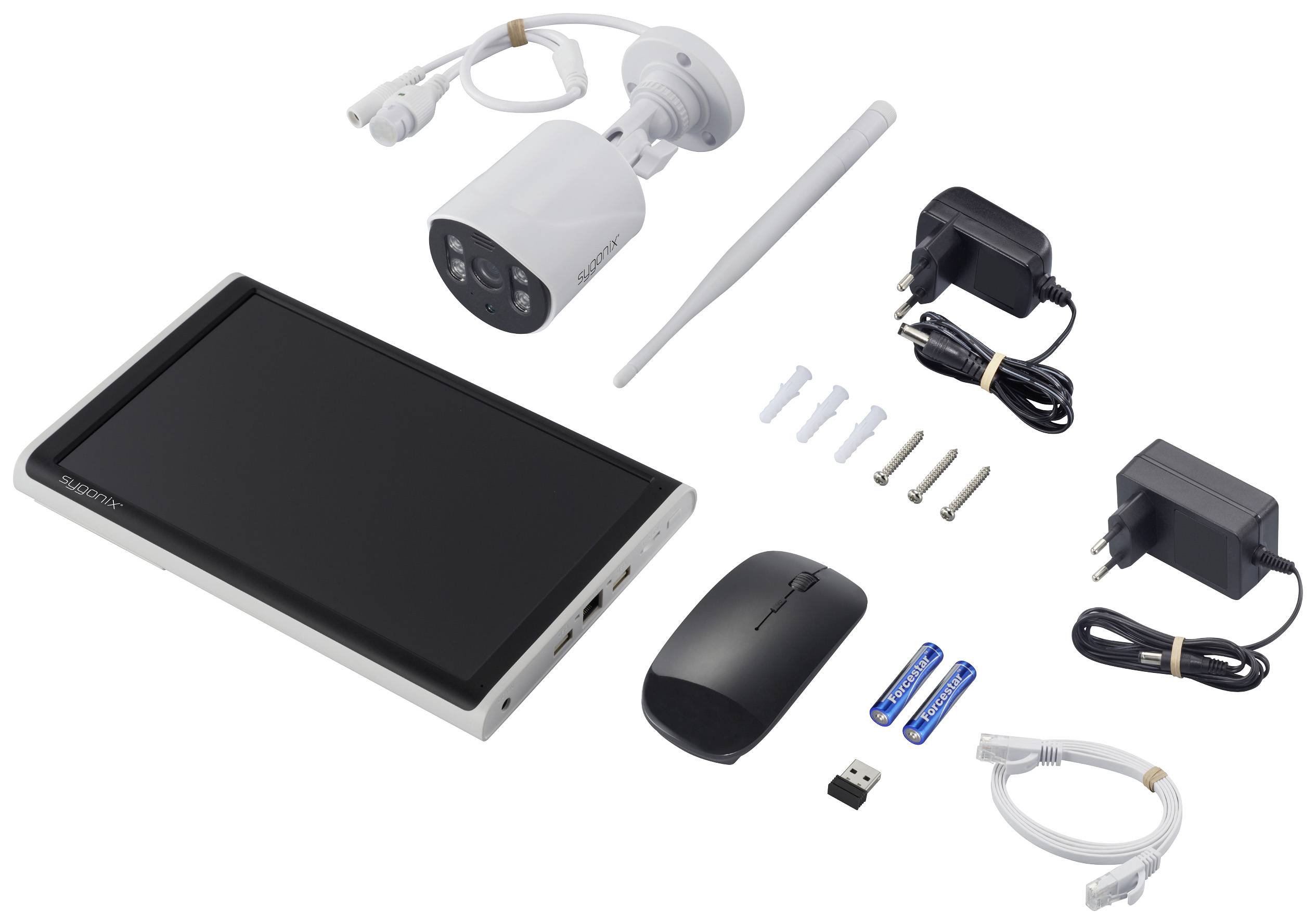 Sada s bezpečnostní kamerou, monitorem, myší, napájecími zdroji a propojovacími kabely. Komponenty pro instalaci domácího zabezpečení.