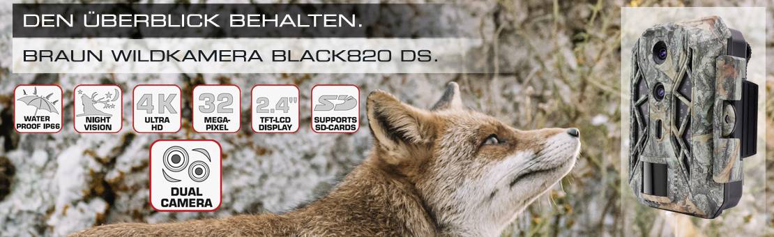 Liška se dívá nahoru. Text nahoře: 'Mít přehled'. Vpravo: Hnědá lesní kamera Braun Black820 DS. Symboly vlastností kamery.