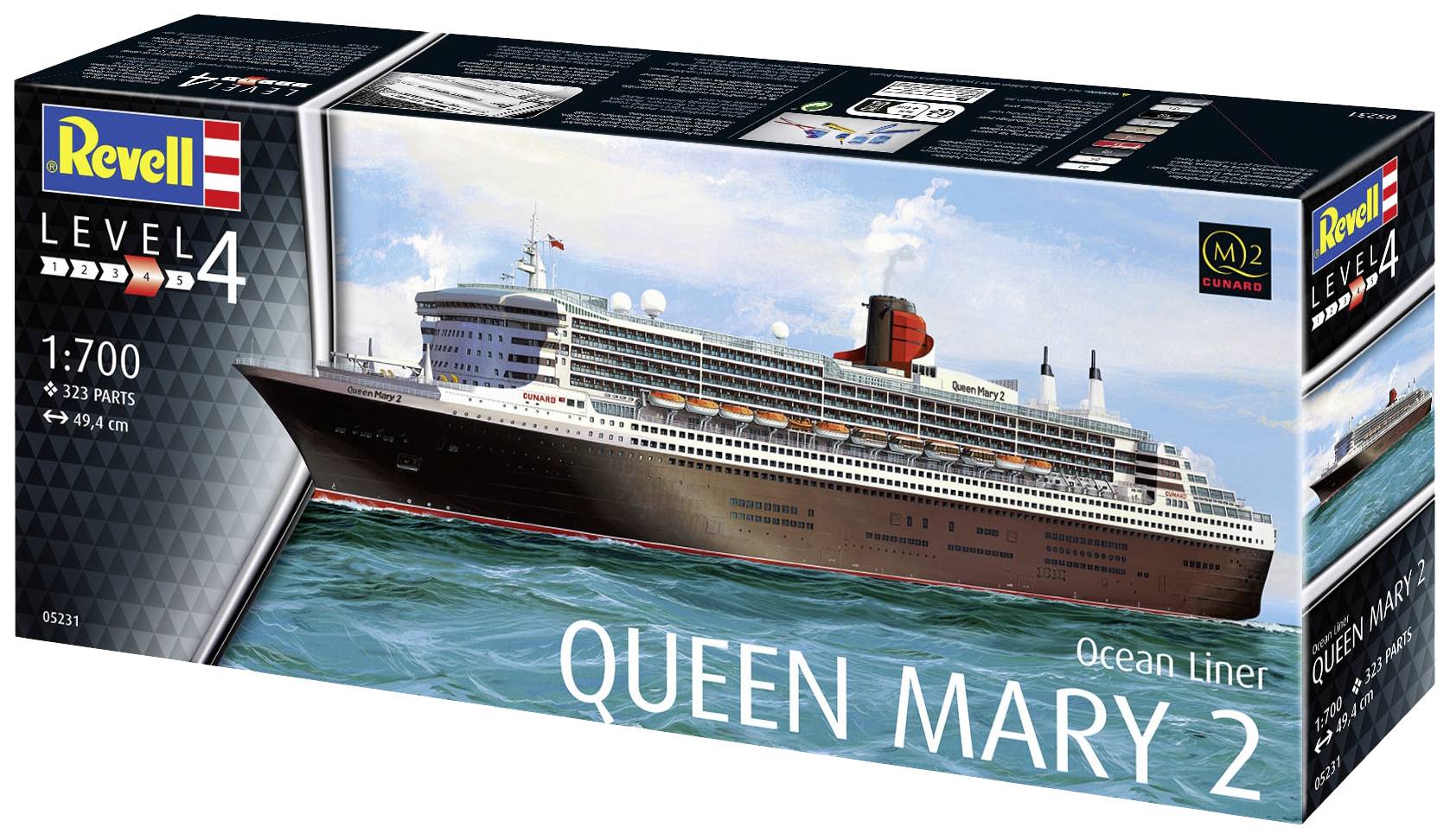 Modelová sada Revell 'Queen Mary 2', úroveň 4, měřítko 1:700. Zobrazuje zaoceánskou loď na moři s modrým nebem v pozadí.