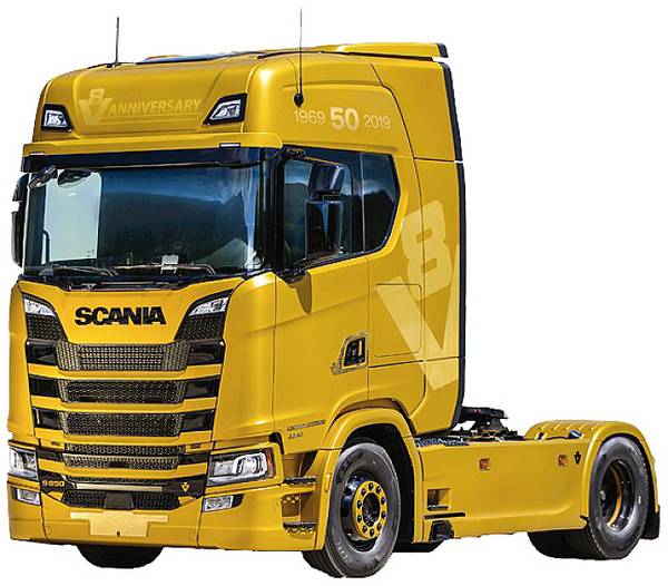 Italeri 3927 Scania S730 Highline 4x2 model tahače, stavebnice 1:24