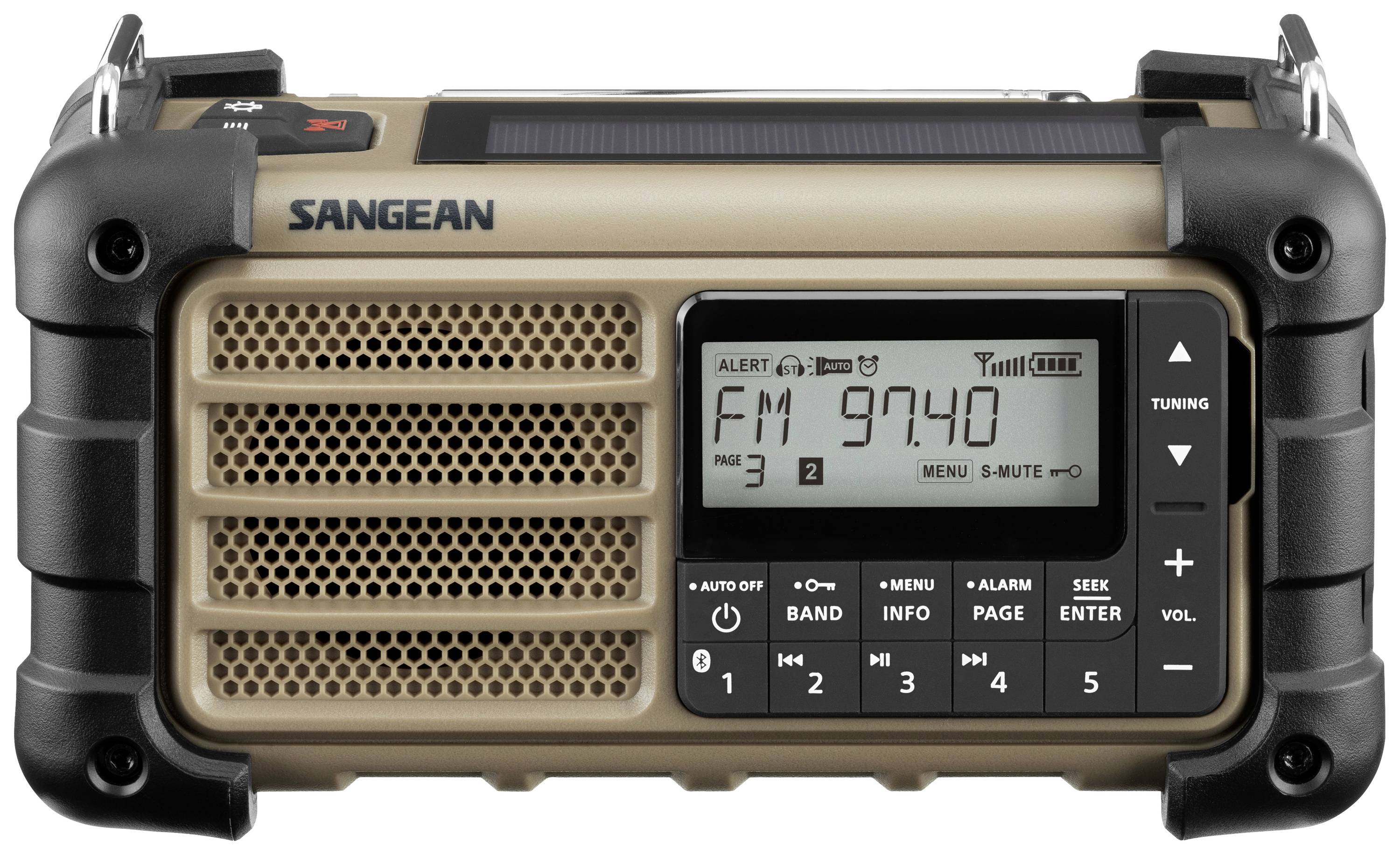 Přenosné rádio s robustní konstrukcí, digitální displej zobrazuje 'FM 97.40', ovládací tlačítka pro stanice a hlasitost jsou umístěna na přední straně.