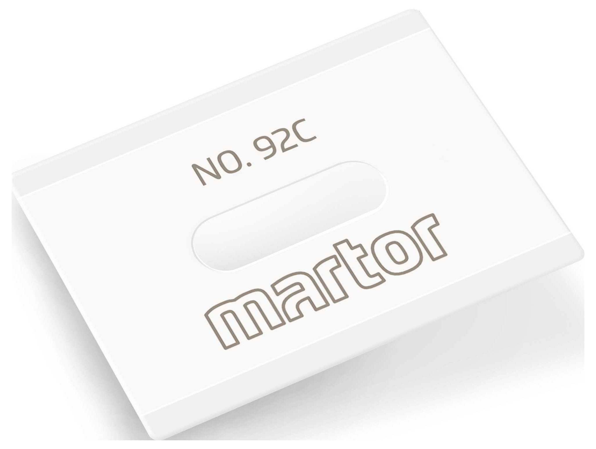 Bílé náhradní ostří s potiskem 'NO. 92C' a 'martor', obdélníkového tvaru.