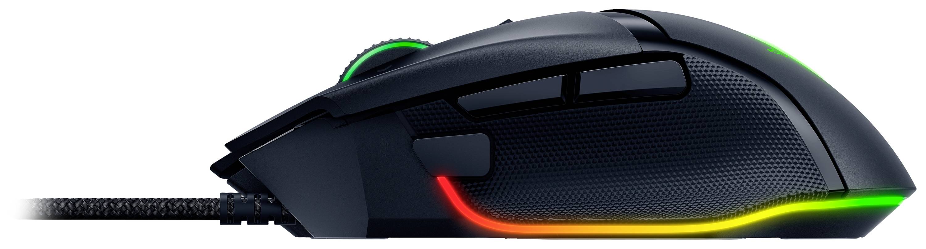 Černá herní myš s RGB podsvícením, několika tlačítky a ergonomickým designem, boční pohled.