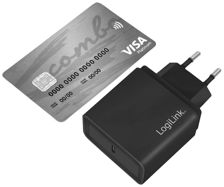Kreditní karta s NFC symbolem leží vedle černé USB nabíječky.