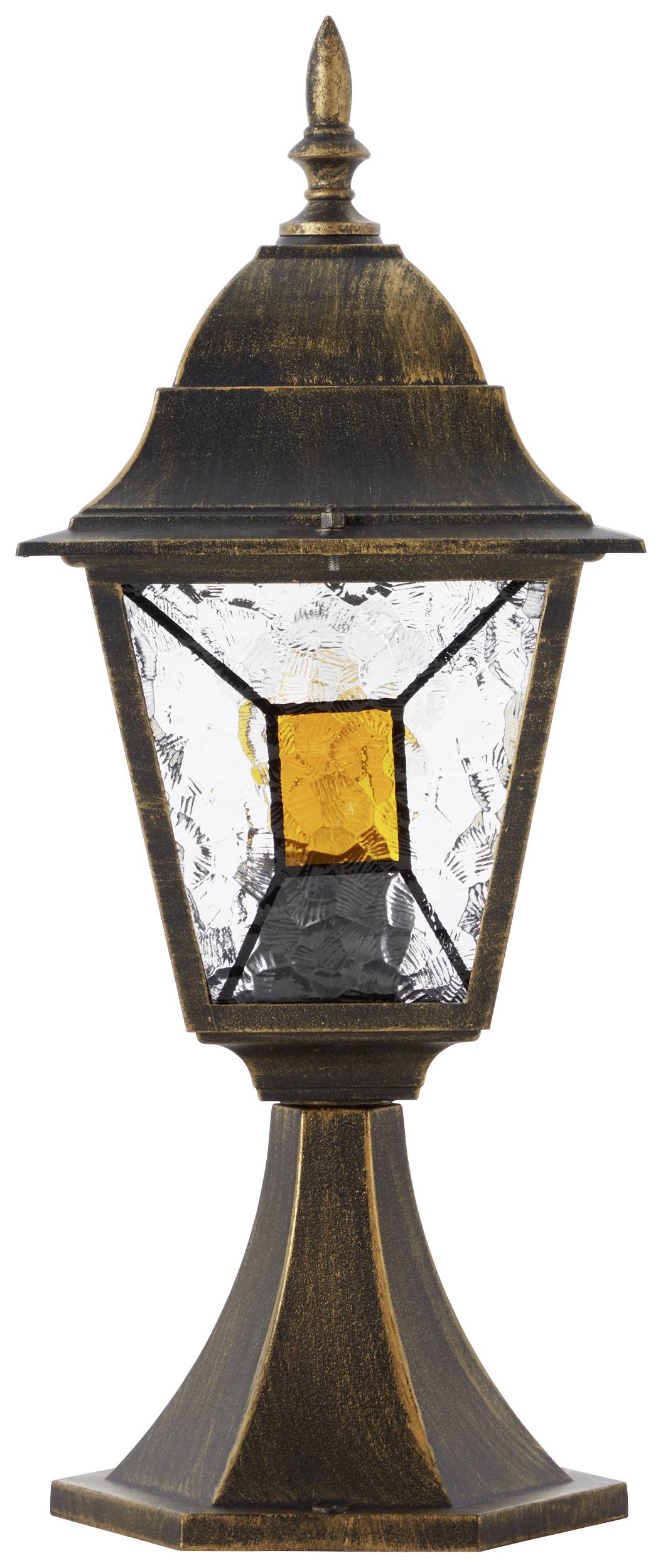 Antická mosazná lucerna s průhledným a žlutým sklem, umístěná na dekorativním podstavci.