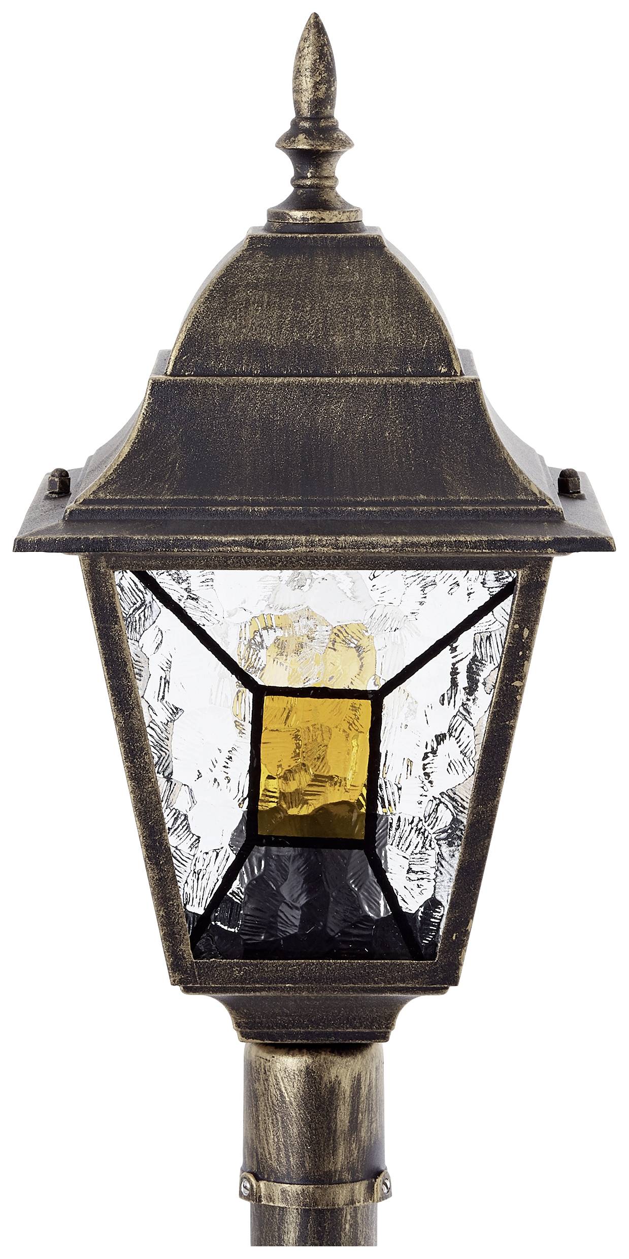 Bronzová antická lucerna se skleněnými panely a žlutou žárovkou uvnitř; dekorativní venkovní osvětlení.