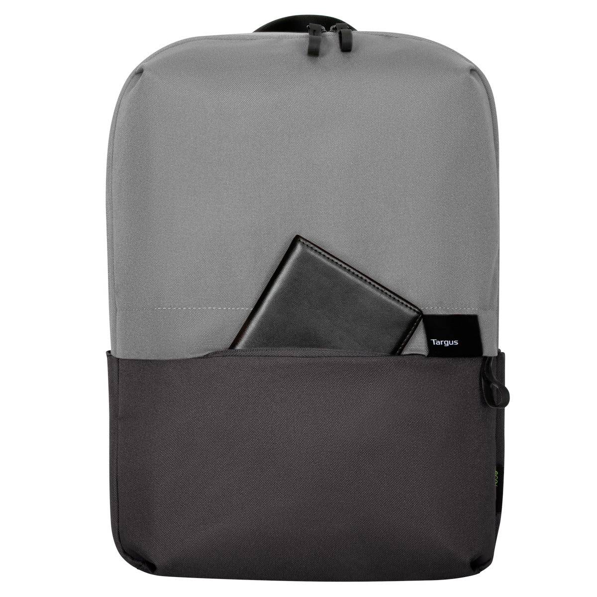 Šedý a černý batoh s černou peněženkou vyčnívající z přední kapsy.