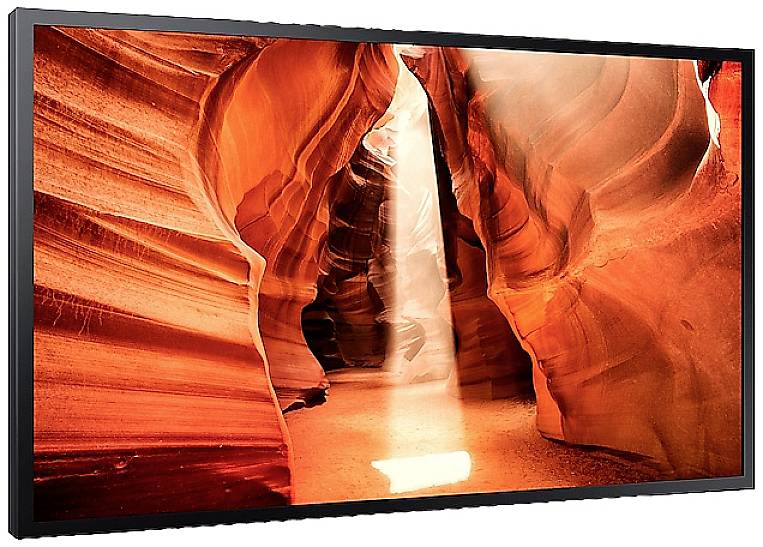 Obraz zachycuje Antelope Canyon s jasně červenými skalními stěnami a světelným paprskem, který dopadá shora do kaňonu.