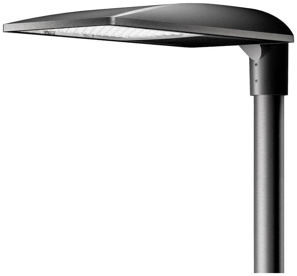 Moderní pouliční lampa z kovu s obdélníkovým, plochým stínidlem, umístěná na stabilním černém sloupu.