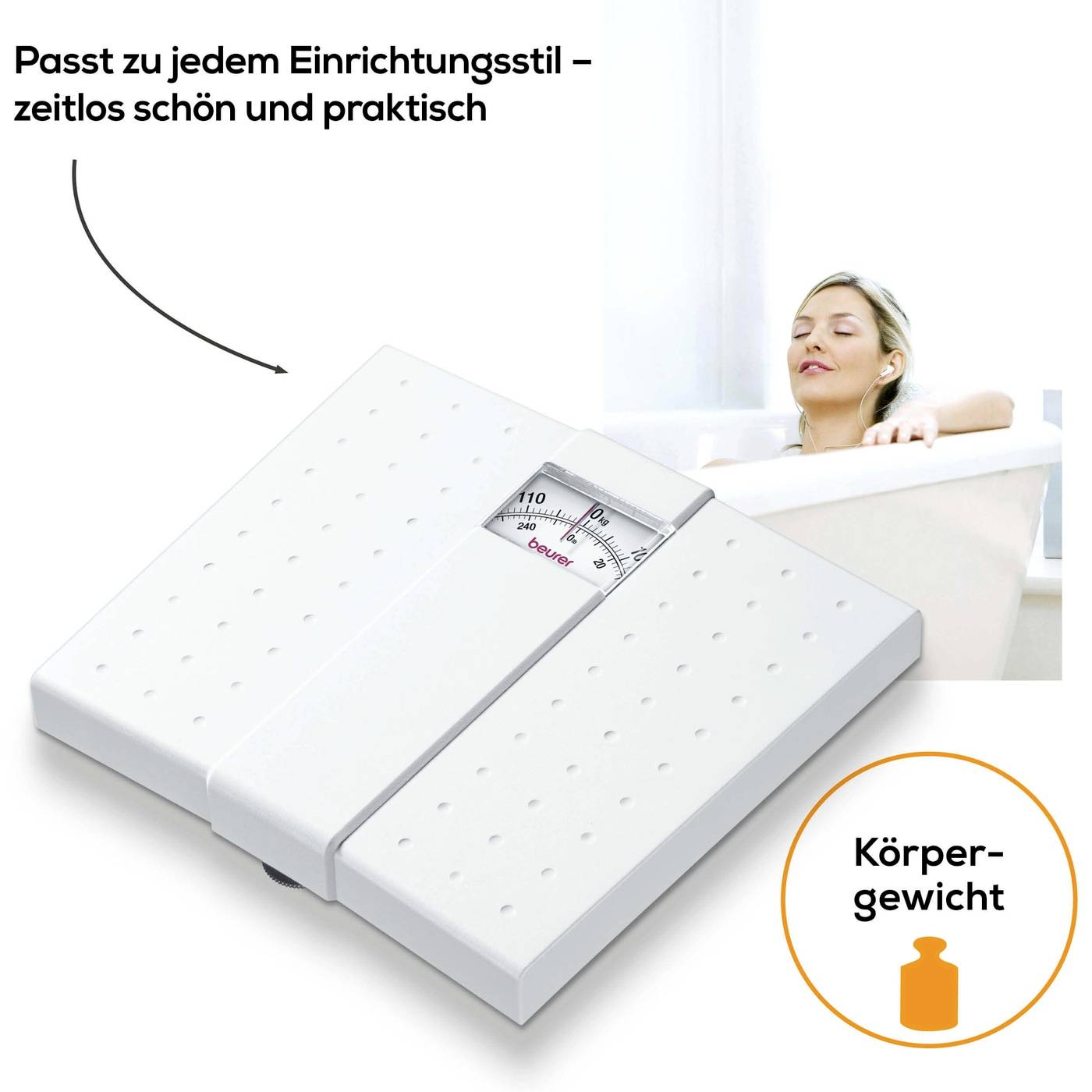 Bílá váha s protiskluzovým povrchem a ciferníkem, vedle relaxovaná žena ve vaně. Text: 'Hodí se ke každému stylu interiéru'.