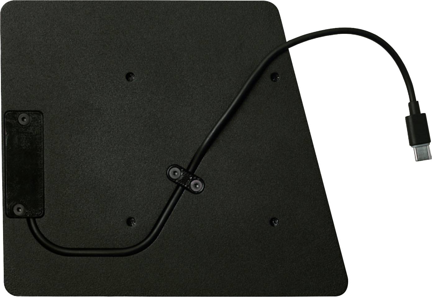Černé, obdélníkové zařízení s připevněným kabelem, který ústí do konektoru USB-C.